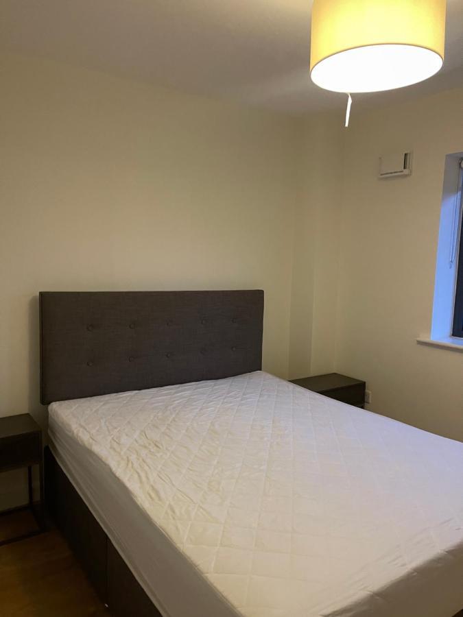 Private Room In A New Shared Apartment メイヌース エクステリア 写真